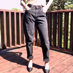 SOLD Vintage 90s Levi's 550 Black Denim High Rise Tapered Jeans Made in USA Sz 5
